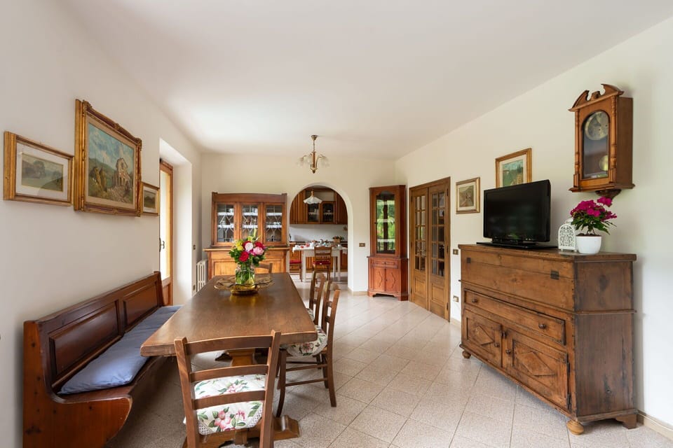 Dining Room, Living Room