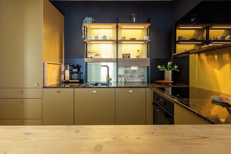 Modern Kitchen with Stylish Cabinets