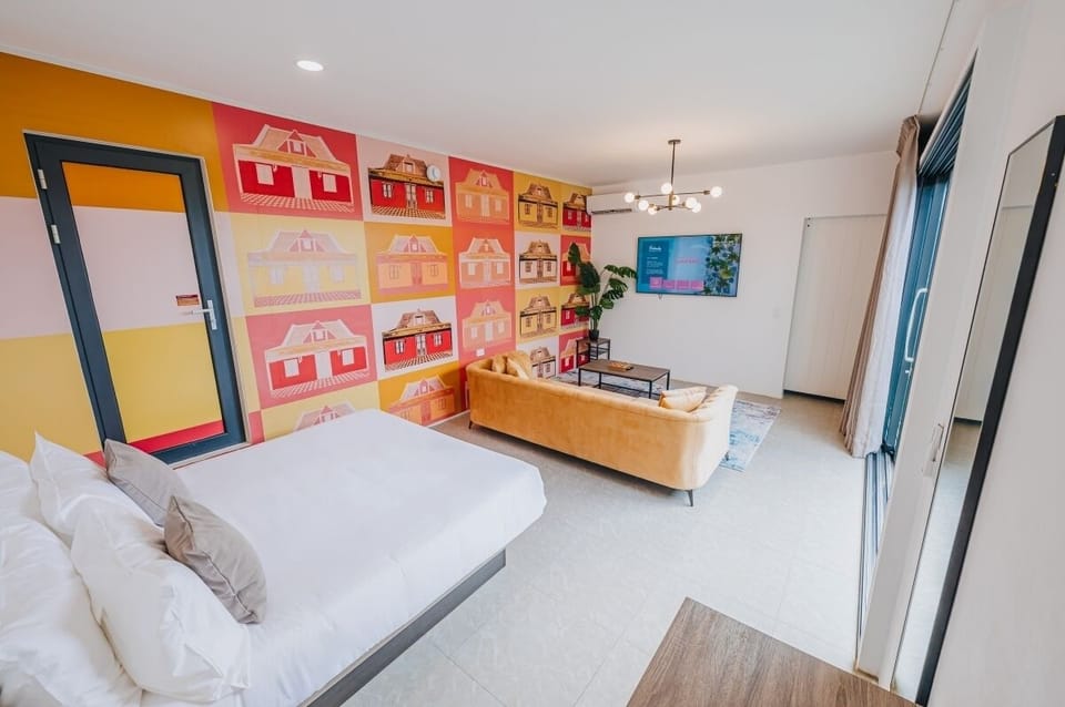 King bed with Living Room (design may vary)