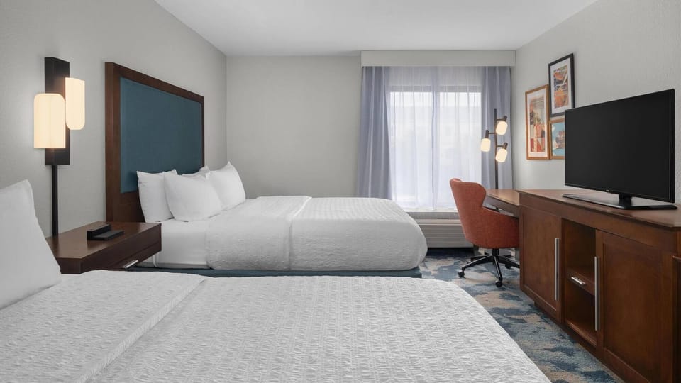 Two Queen Beds