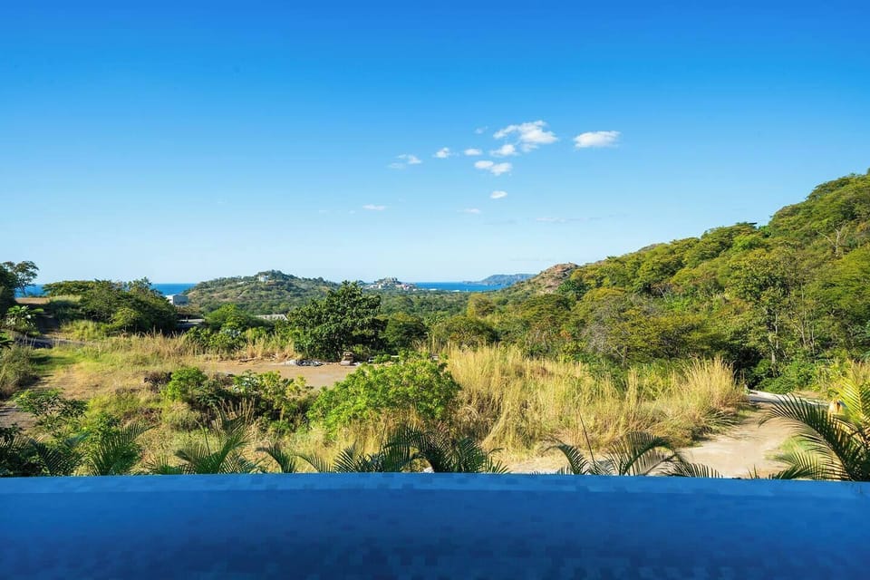 Private oasis in the wild at Casa Crystal  