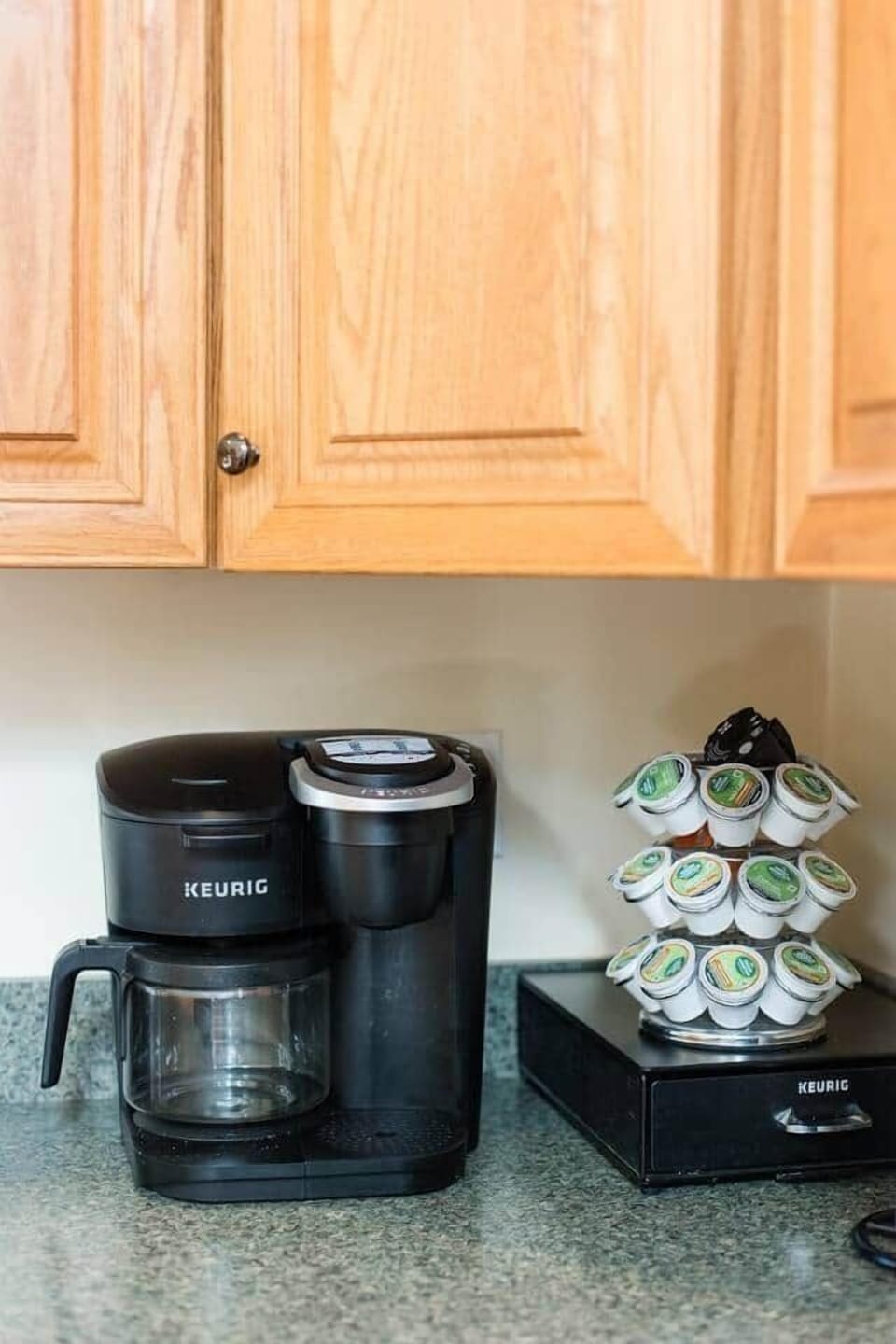 Single-serve and full pot Keurig for your morning wake-up.