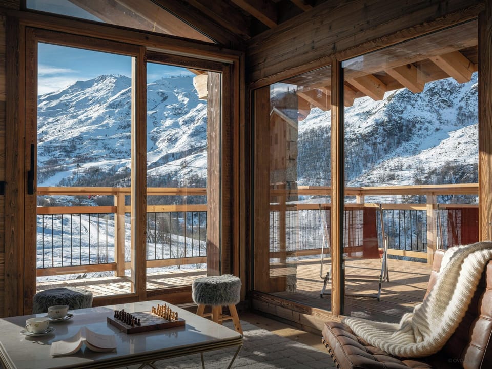 Lounge with view