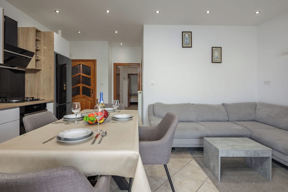 Living and dining room