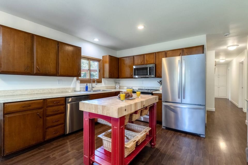 Large open Kitchen