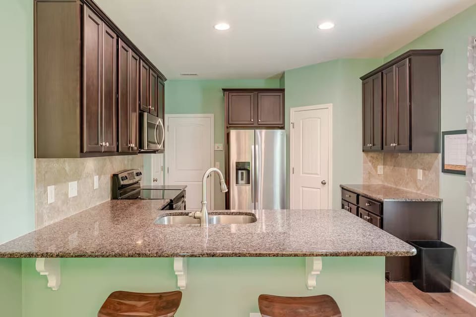 Kitchen - Kitchen