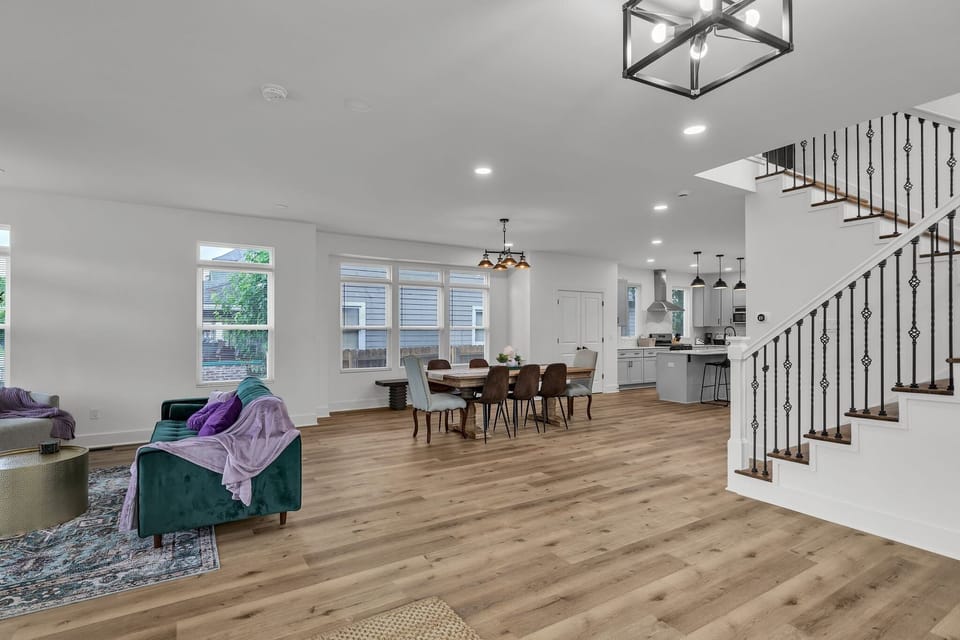 Indoors, Floor, Architecture, Building, Furniture