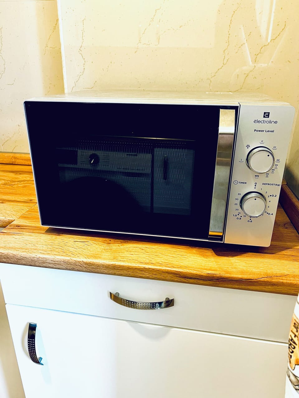 Microwave
