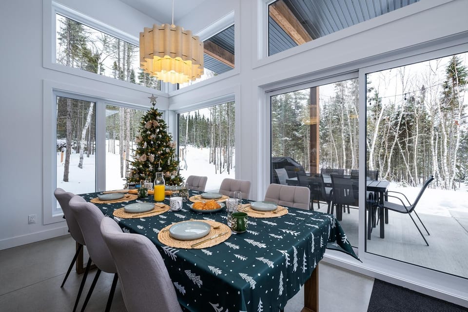 Gather around for moments that matter, with nature as your backdrop.