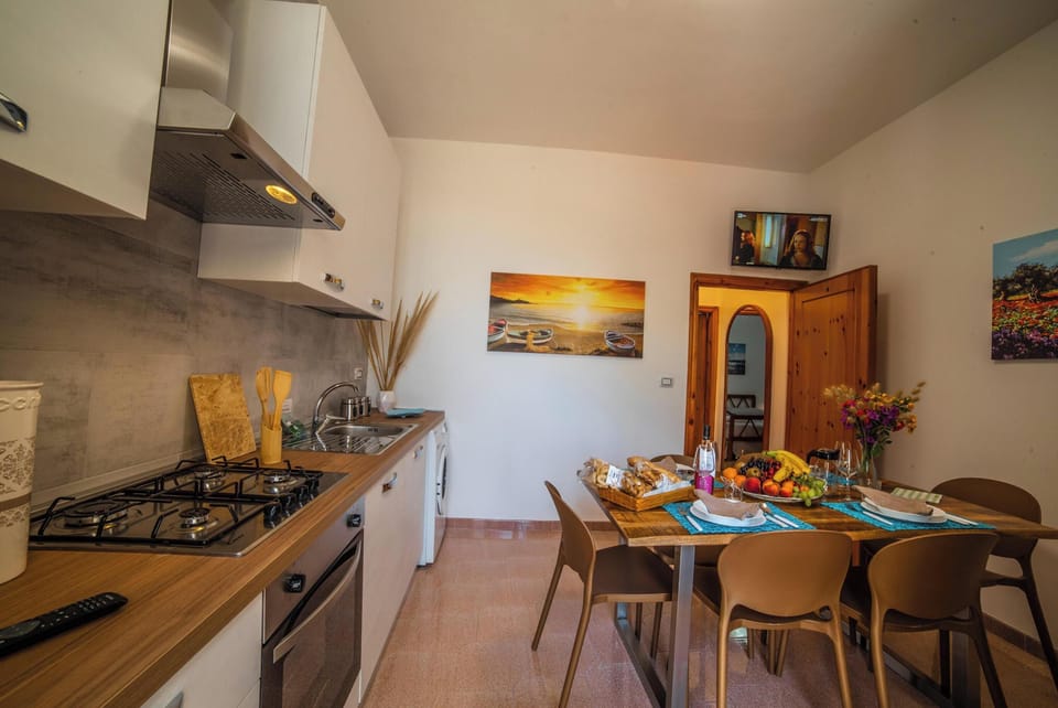 Kitchen and dining area