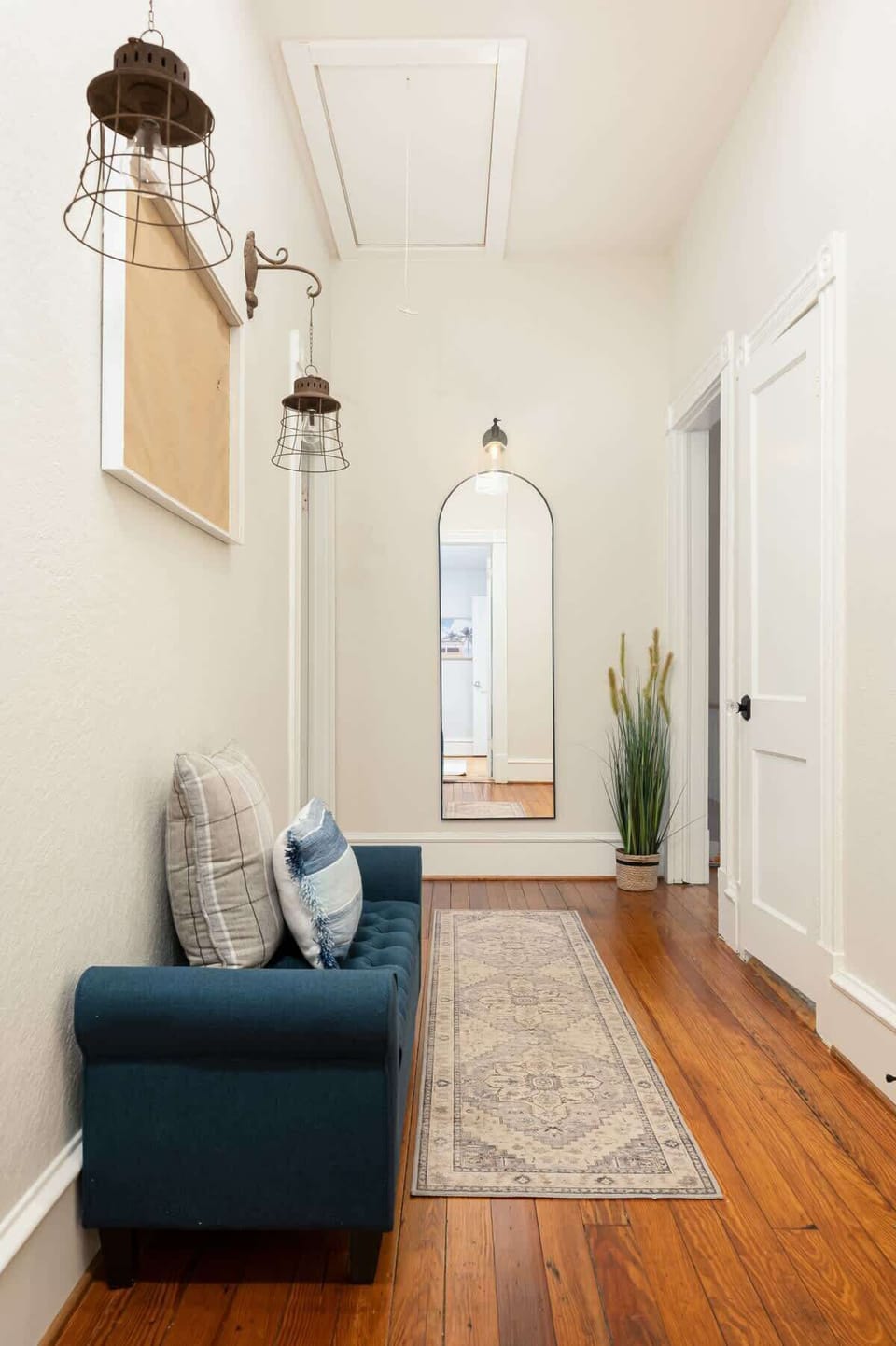 Cozy hallway seating area
