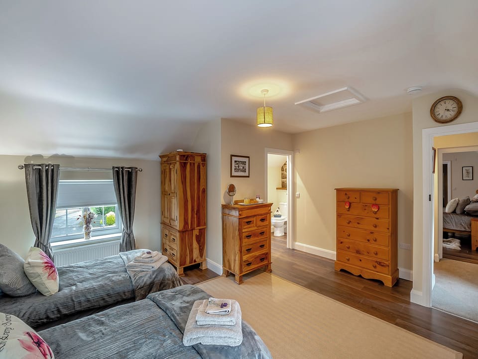 Twin bedroom | The Old Cottage - Redstead Accomodation, Beadnell