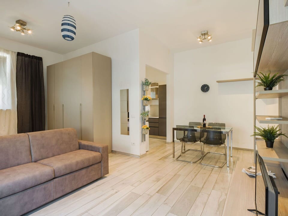 Furniture, Interior Design, Wood, Flooring, Room, Floor, Couch, Ceiling, Living Room, Home