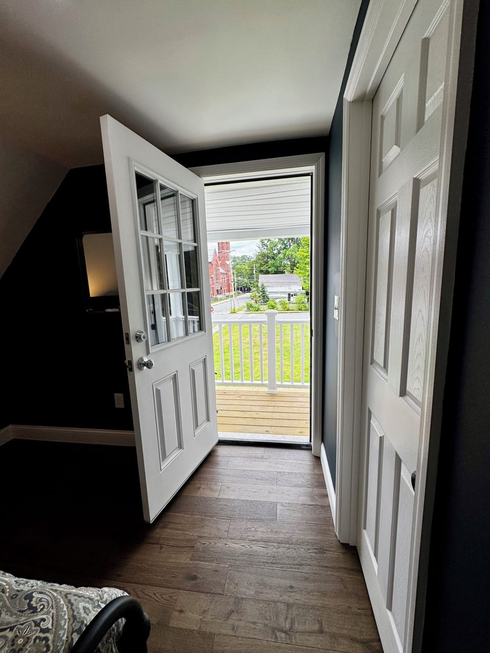 Walkout patio