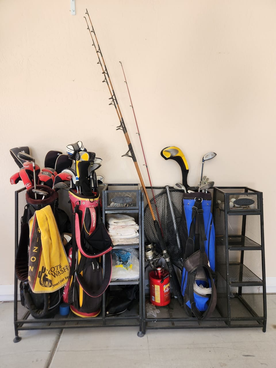 Golf clubs and Game rack