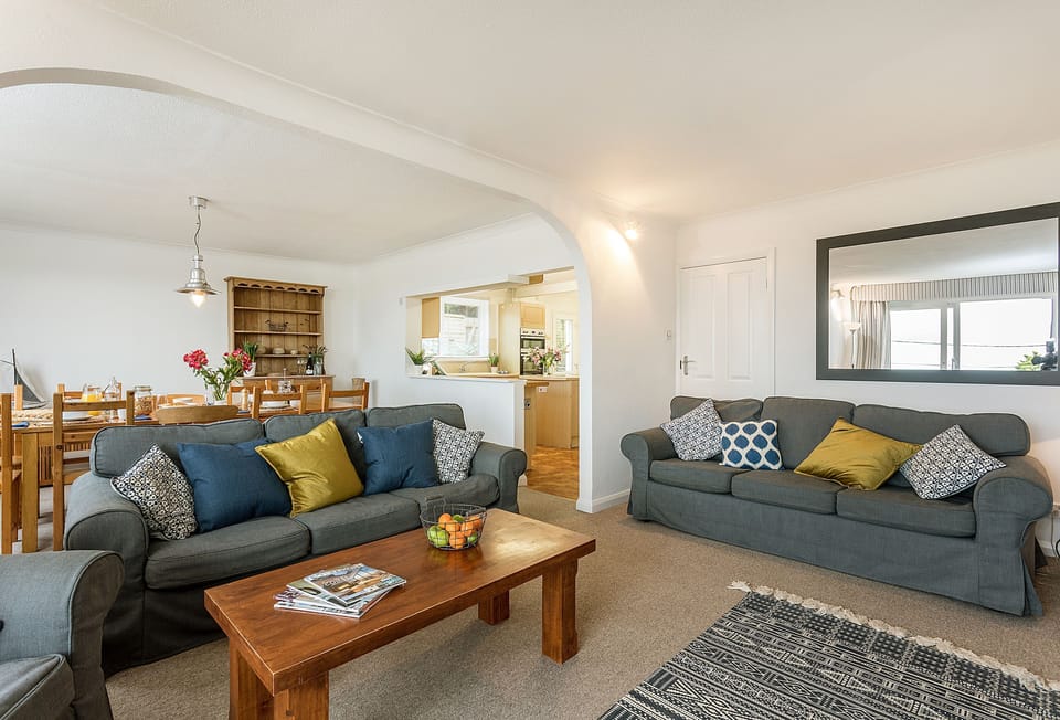 Boskenna, Boscastle: Spend a relaxing evening by the fire.