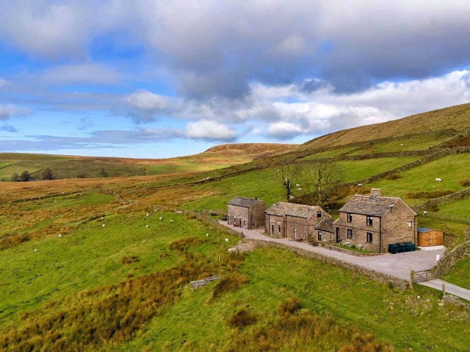 Grass, House, Cottage, Rural Area, Highland, Landscape, Grassland, Hill, Land Lot, Home