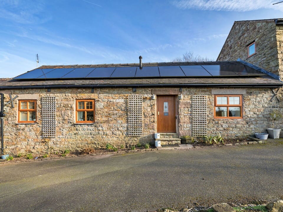 Wall, Building, Window, House, Roof, Facade, Cottage, Home, Brickwork, Rural Area