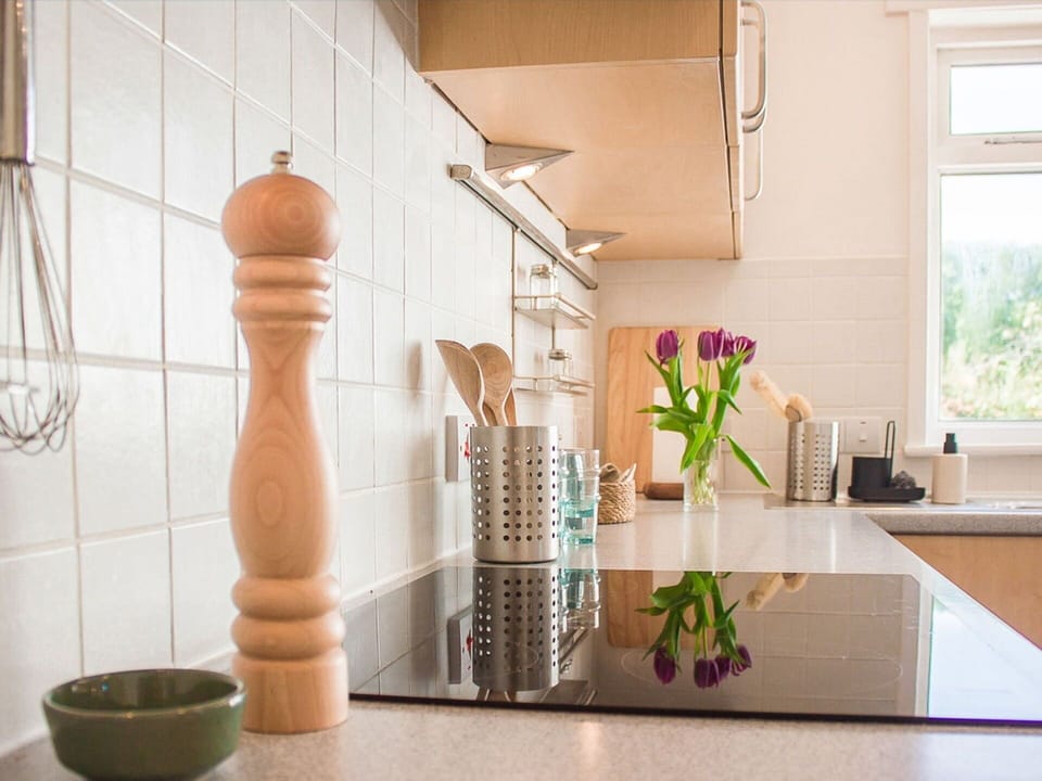 Kitchen, Wood, Flooring, Interior Design, Countertop, Tableware, Lighting, Floor, Cabinetry, Furniture