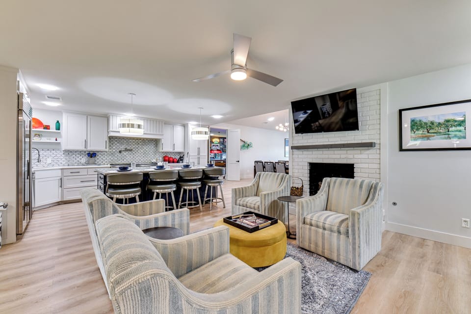 Living Room | Dry Bar | Wine Fridge