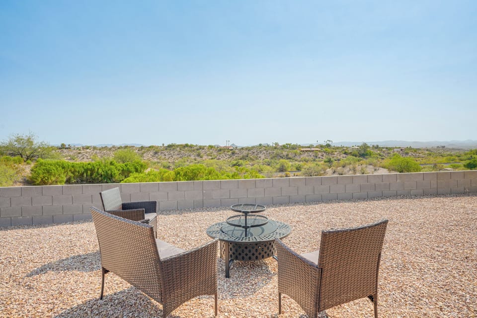 Wickenburg Vacation Rental | 3BR | 2BA | 1,376 Sq Ft | Small Step to Enter
