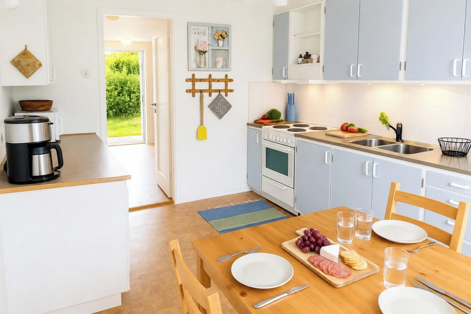 Kitchen and dining area