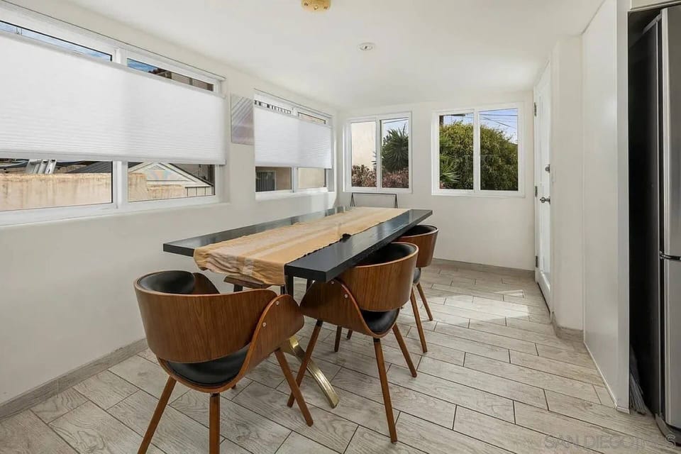 Dinning Table Six