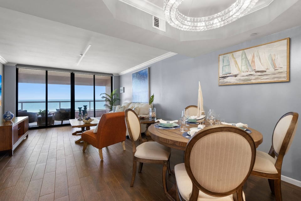 Open-Concept Living Room and Dining Space