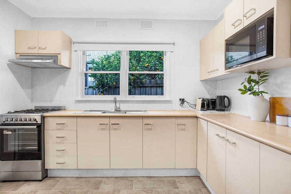 Enjoy cooking in this beautifully designed space
