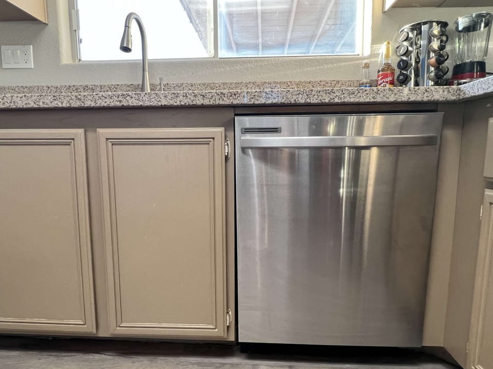 "Quiet dishwasher"
