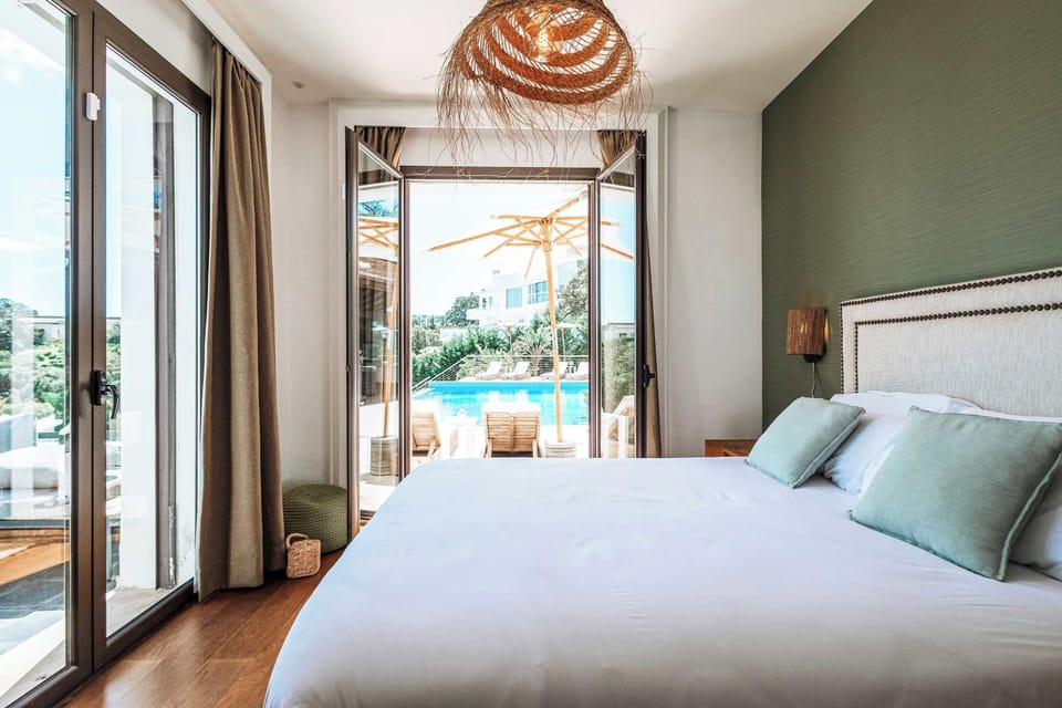 Private bedroom
