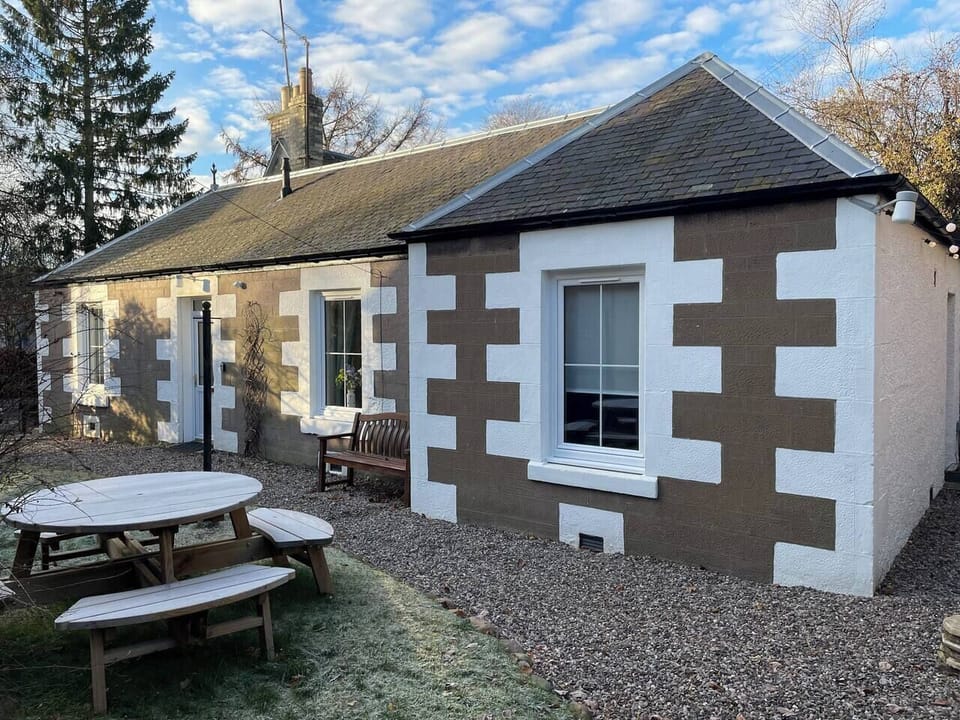 Front house Beadles Cottage