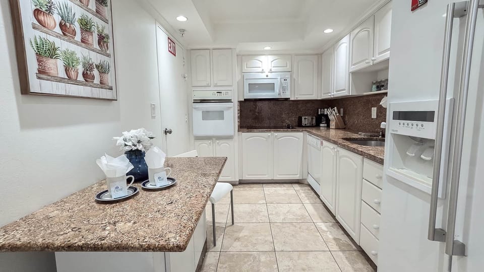 Fully equipped kitchen