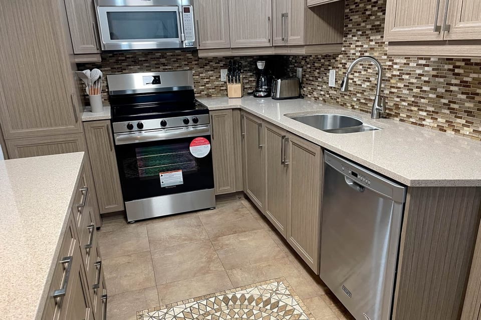 Kitchen fully equiped