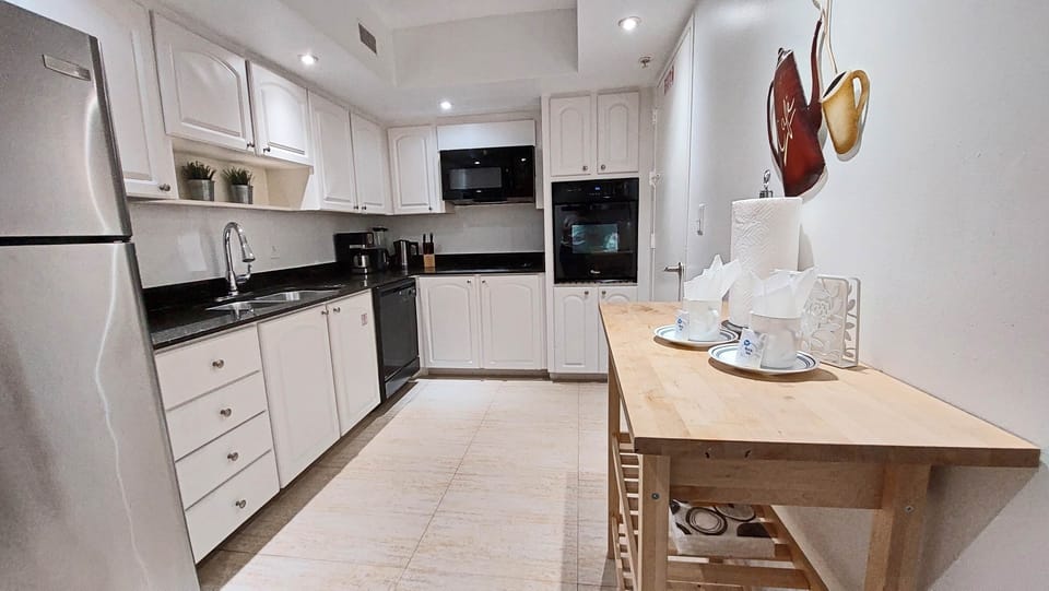 Fully equipped kitchen