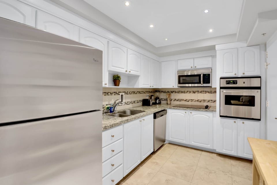 Kitchen fully equiped