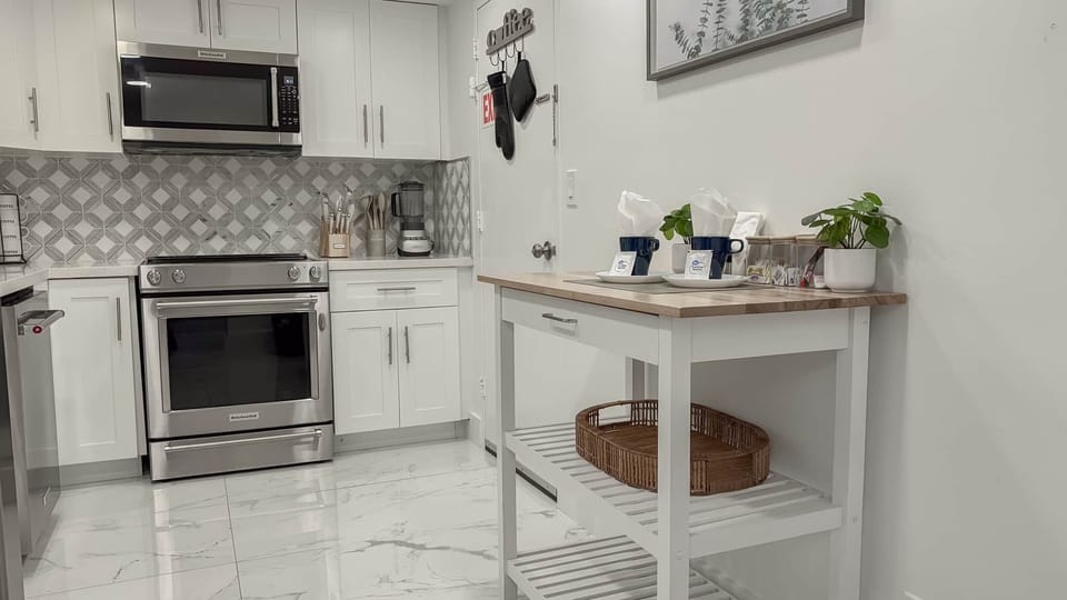 Fully equipped kitchen