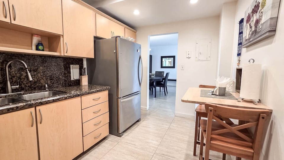 Fully equipped kitchen
