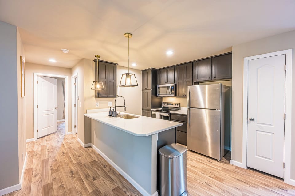 Plenty of room to  visit and cook a delicious family meal