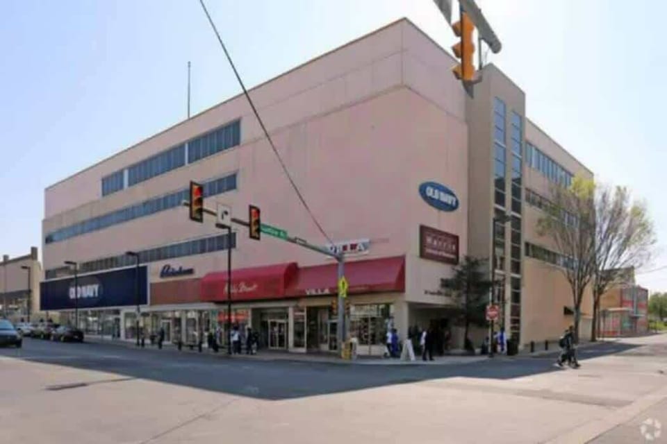 69th St Upper Darby PA - Outlet, Shoe Carnival, Burlington Coat Factory, Ross Dress for Less, and Old Navy. There is over 2,000 parking spaces available - 6 minute drive from our lovely home