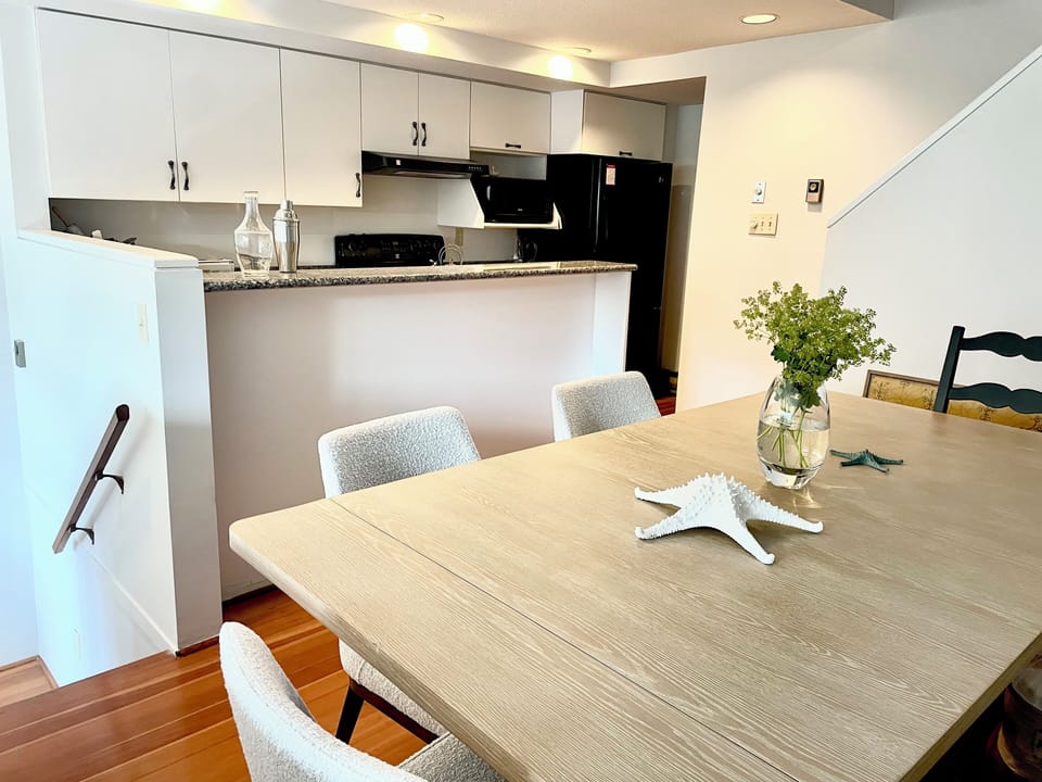 Kitchen and dining room