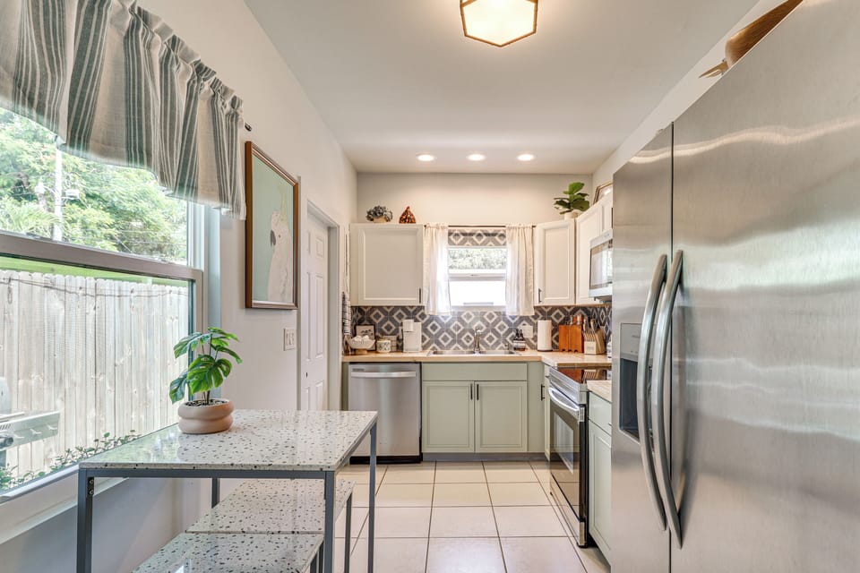 Kitchen | Dishwasher | Keurig Coffee Maker