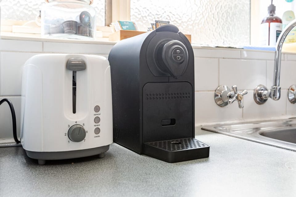 Coffee Machine & Toaster