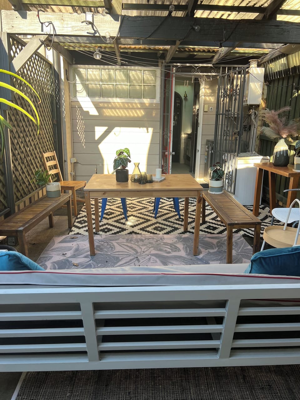 Outdoor dining
