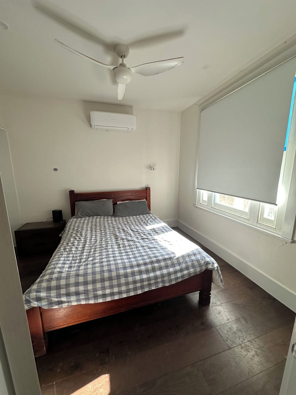 Queen Bedroom