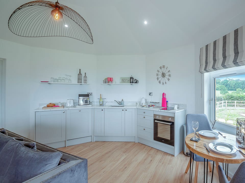 Kitchen | Deer&rsquo;s Leap - Sibrwd Y Coed, County Conway
