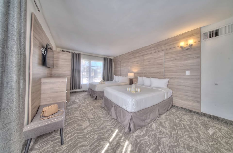 2 Bedroom