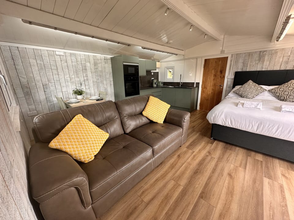 Studio Cabin 