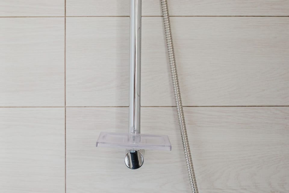 Hand-held showerhead