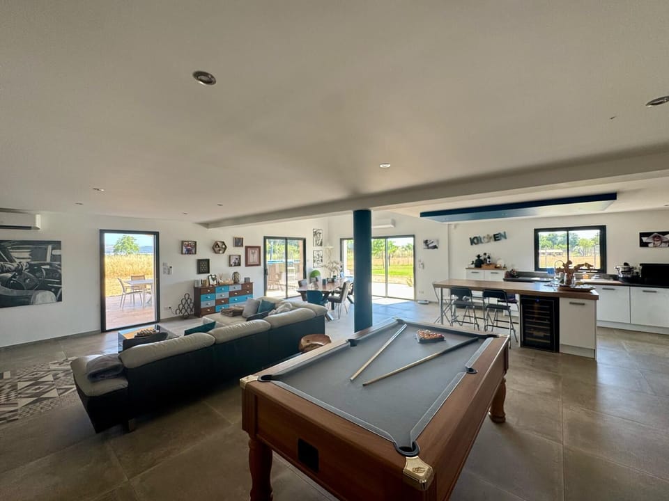 Game room